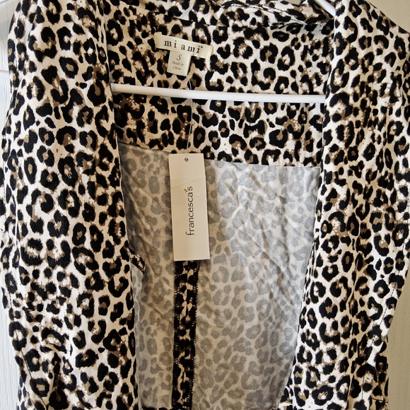 1 NWT Francesca's Miami Brown Cream and Black AnimL Print Vest Size Small - Picture 10 of 10